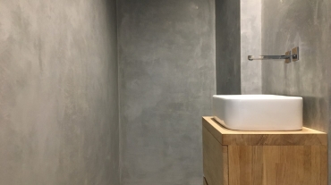 3. interiorismo_baños_lavamanos_microcemento_idealwork